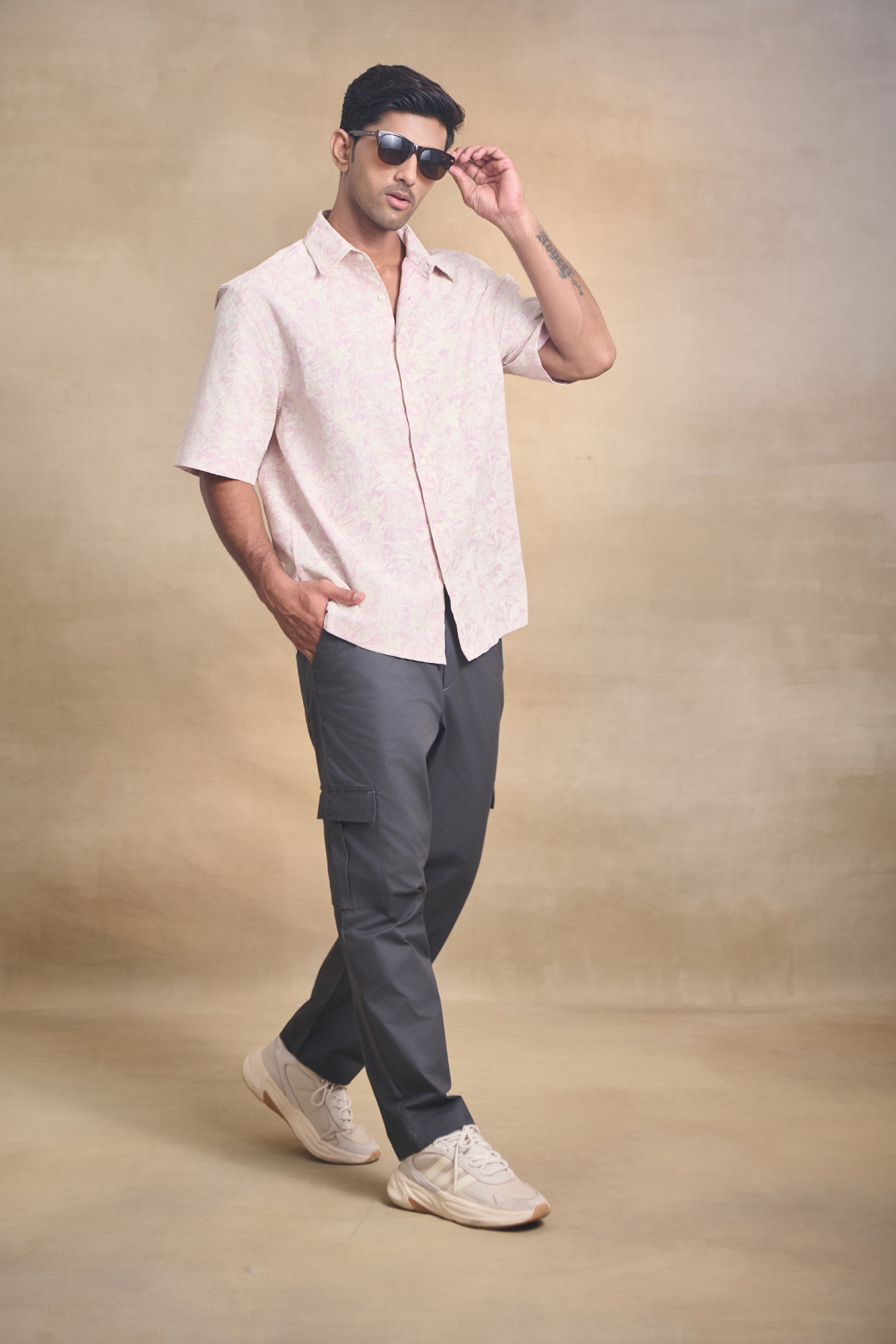 Half Sleeves Printed Classic Collar Oversize Shirt - Pink