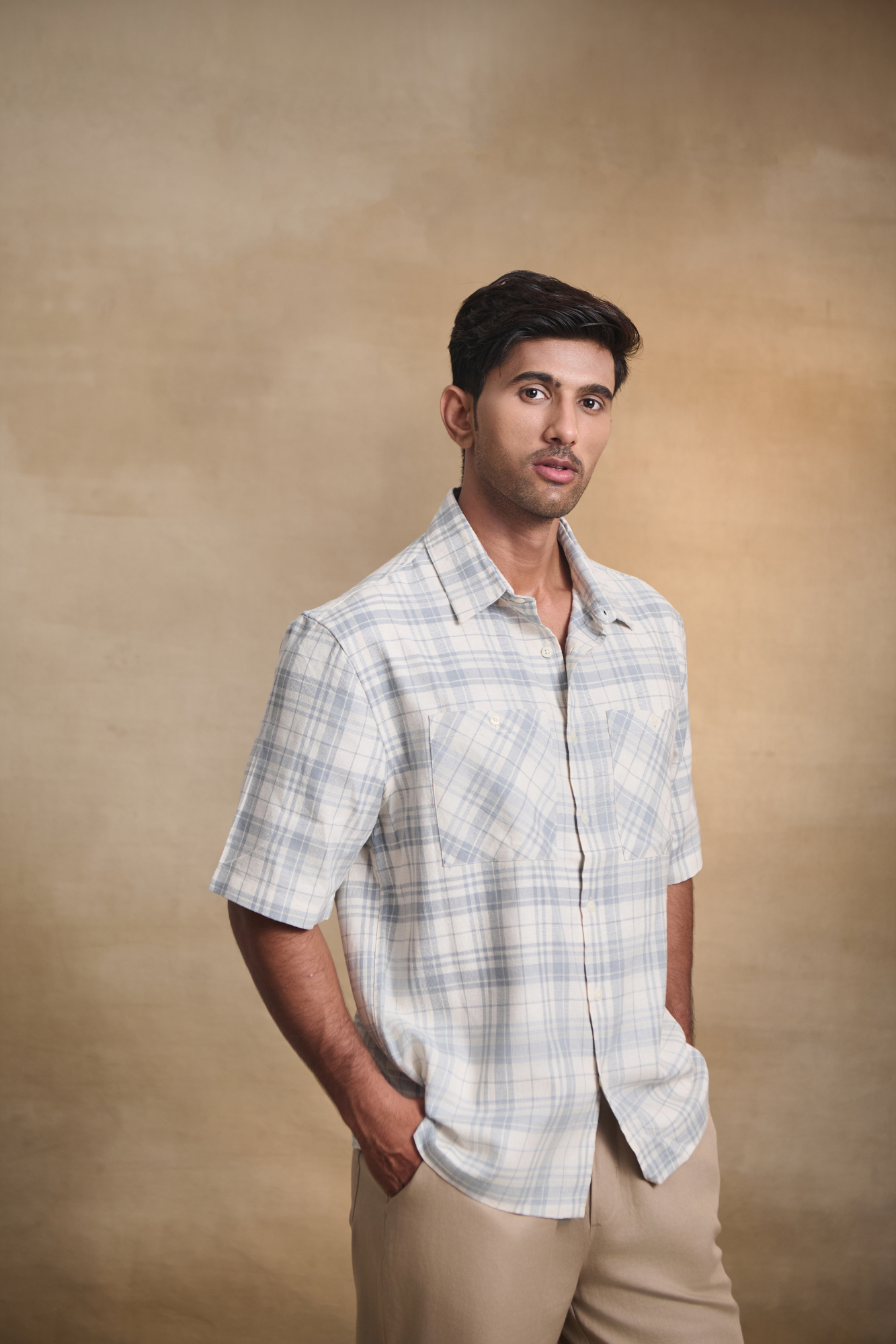 Cotton Linen Blend Half Sleeves Oversize Shirt - Off White