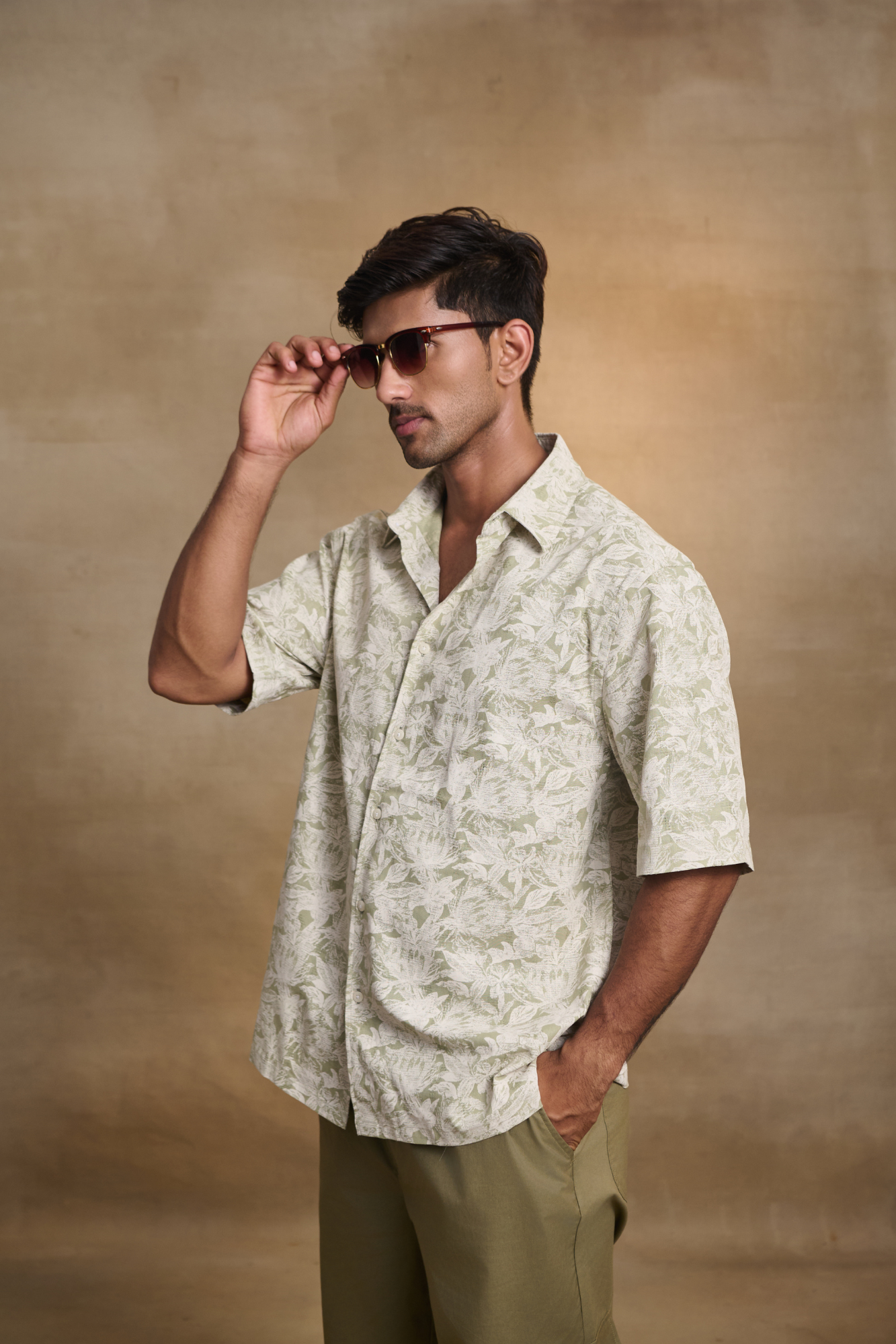 Half Sleeves Printed Classic Collar Oversize Shirt - Green
