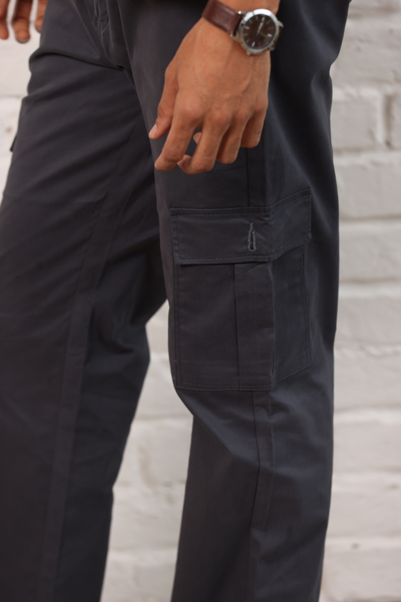 Classic Regular Fit Cargo Side Pocket Dark Grey