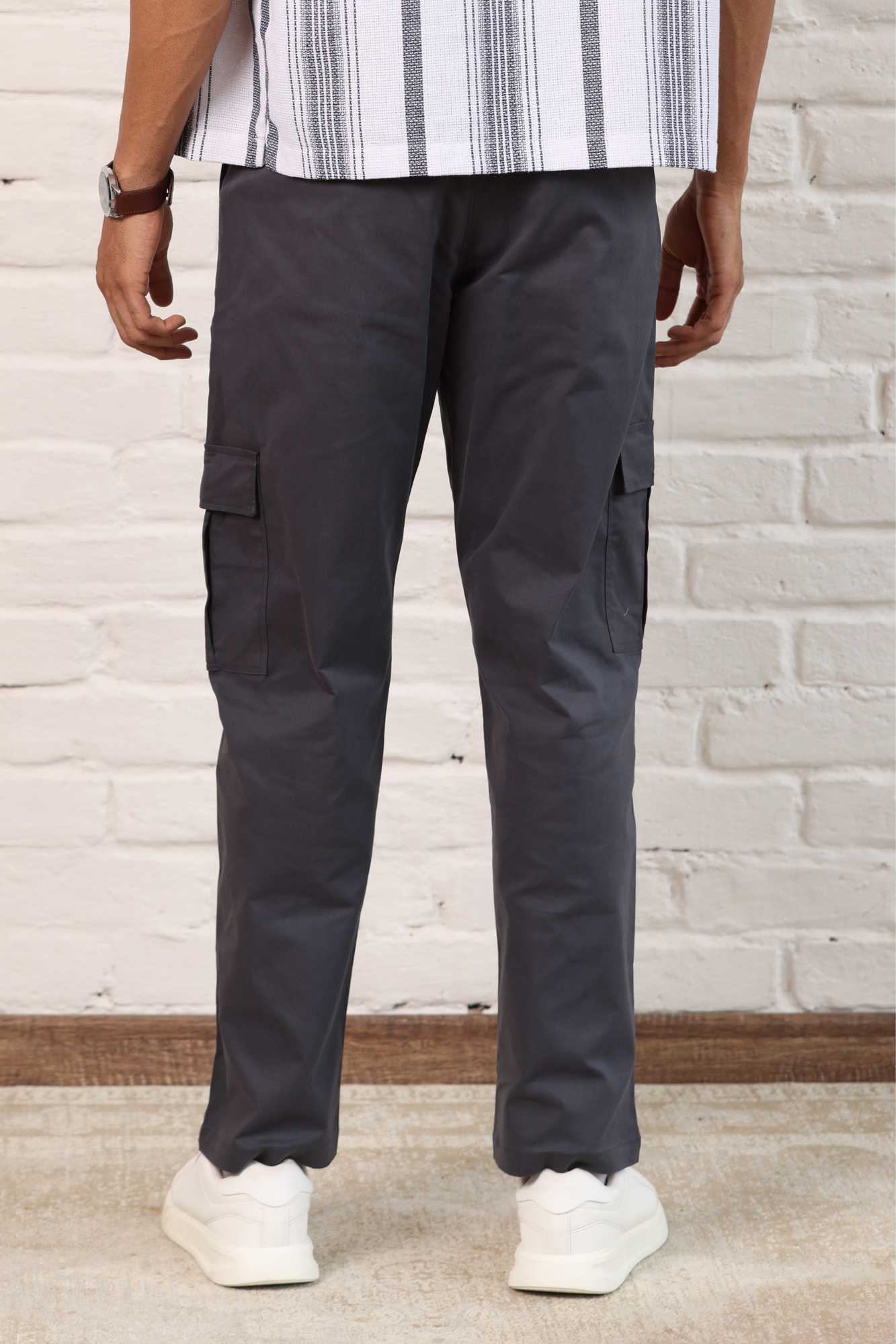 Classic Regular Fit Cargo Side Pocket Dark Grey