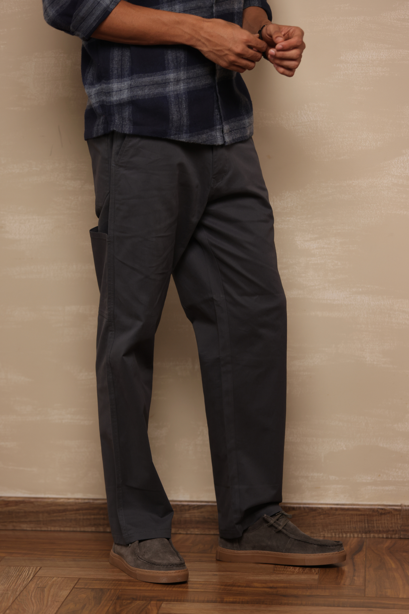 Classic Regular Fit Cargo Back Pocket Dark Grey