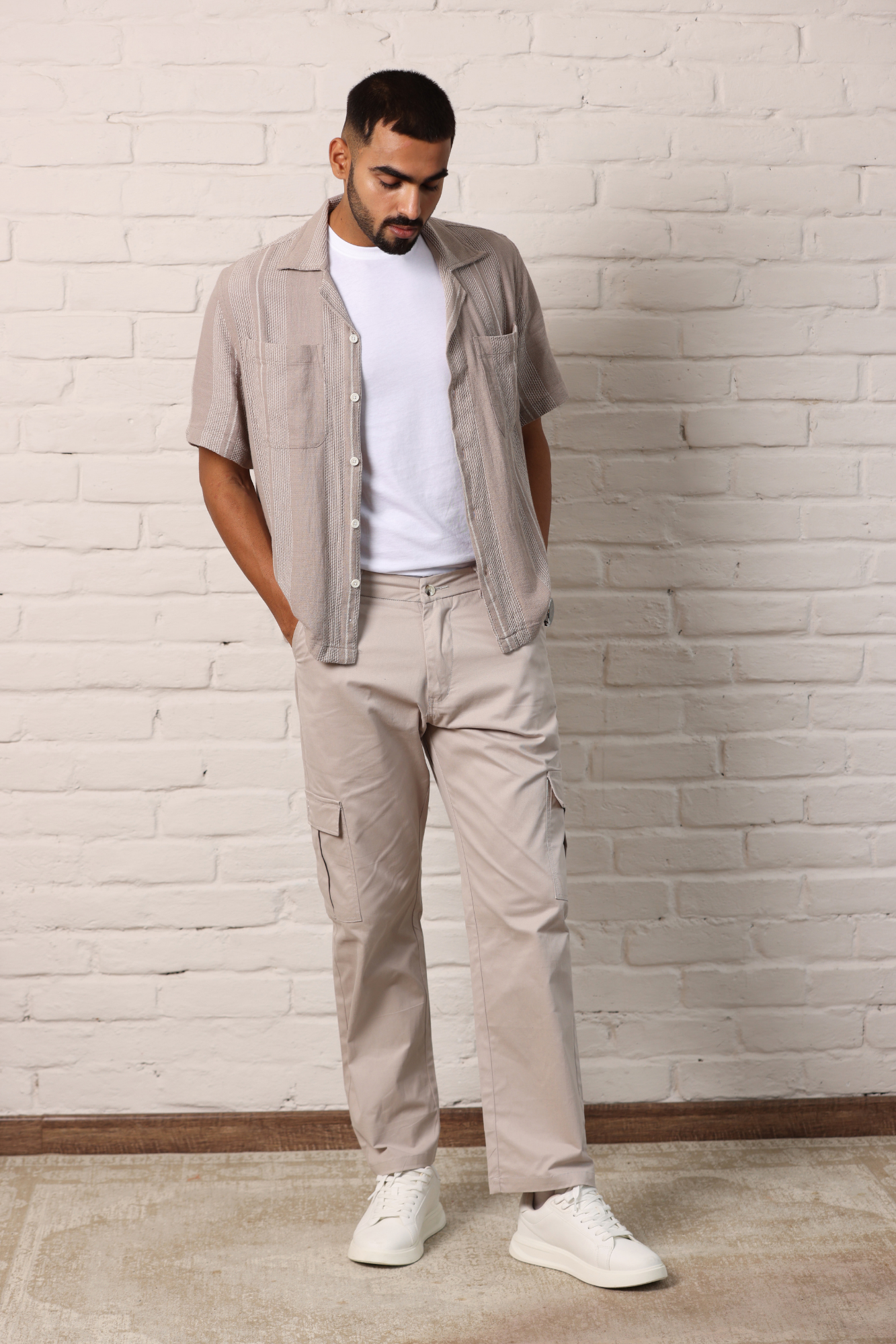 1 Shirt & 1 Cargo Shop The Look No. 001