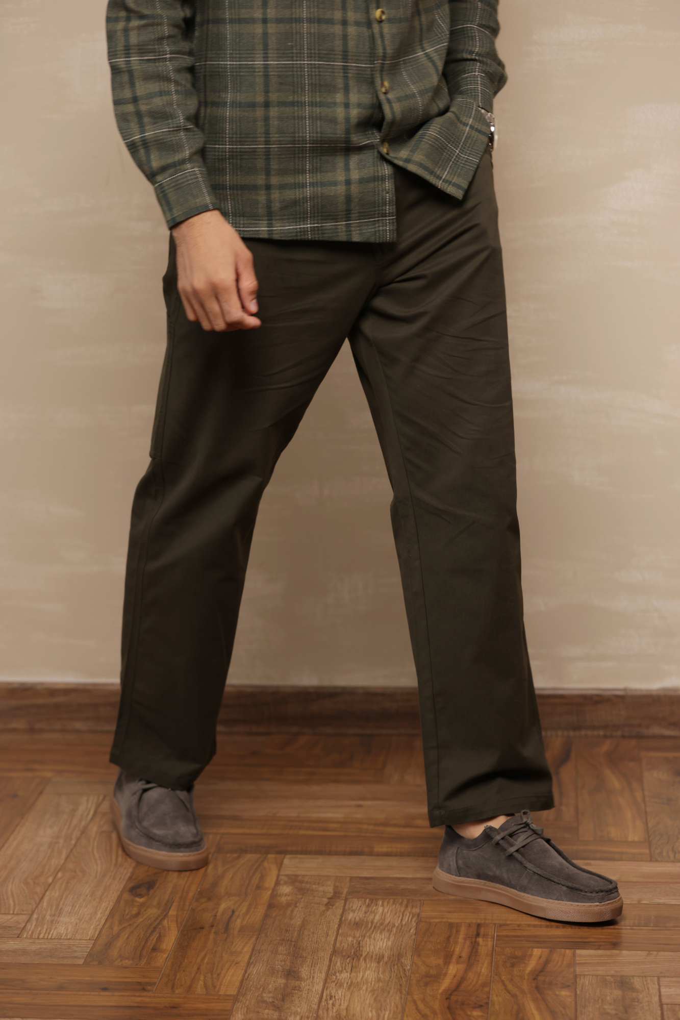 Classic Regular Fit Cargo Back Pocket Green